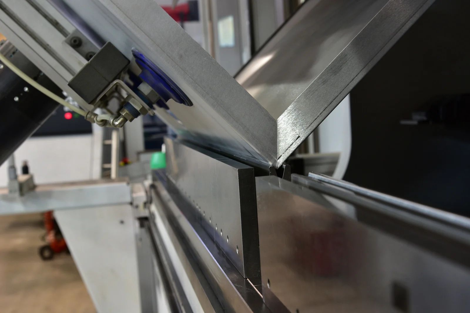 Plate bending and shaping services